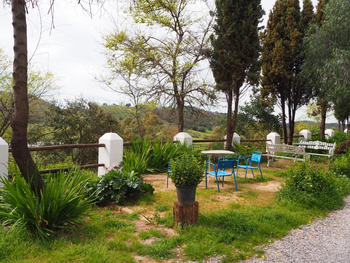 Cortijo El Berrocal Pensionat Cazalla de la Sierra Eksteriør billede